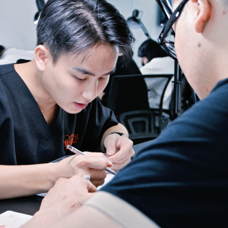 Kết thúc những ngày học chương trình nâng cao các kỹ thuật tại Việt Nam.