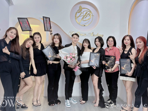 Tốt nghiệp khoá Tháng 7/2024