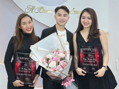 Tốt nghiệp khoá Tháng 7/2024