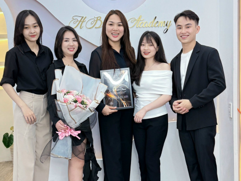 Tốt nghiệp khoá Tháng 7/2024