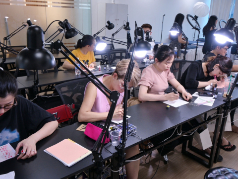 Kết thúc những ngày học chương trình nâng cao các kỹ thuật tại Việt Nam.