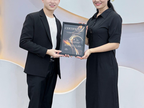 Tốt nghiệp khoá Tháng 5/2024