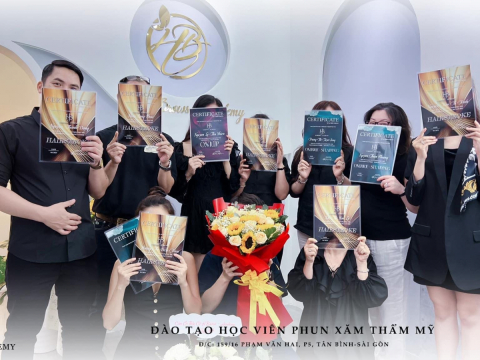 Tốt nghiệp khoá Tháng 4/2024