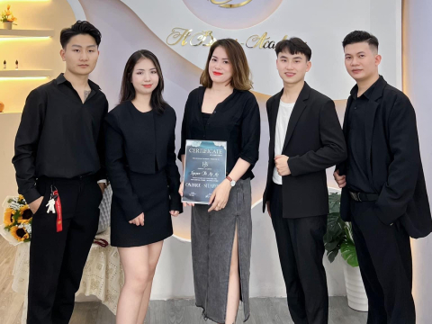 Tốt nghiệp khoá Tháng 3/2024