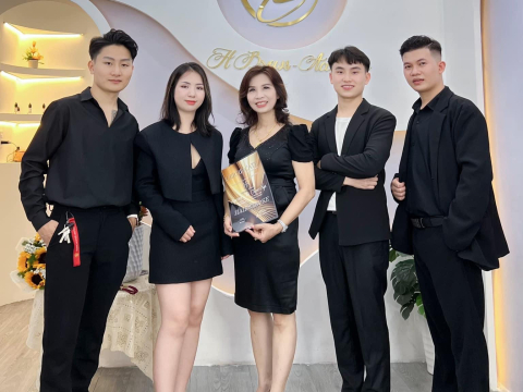 Tốt nghiệp khoá Tháng 3/2024