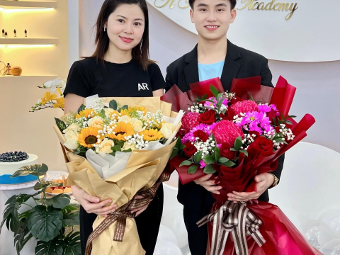 Tốt nghiệp khoá Tháng 2/2024