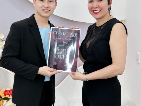 Tốt nghiệp khoá Tháng 2/2024