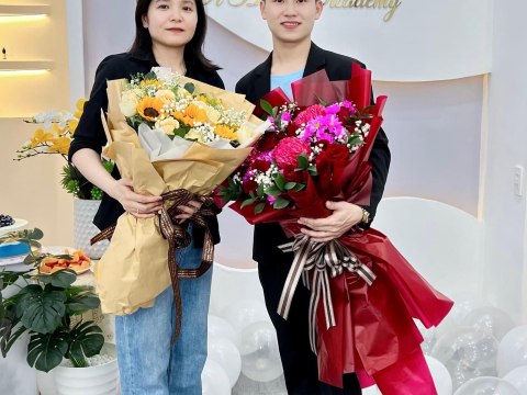 Tốt nghiệp khoá Tháng 2/2024