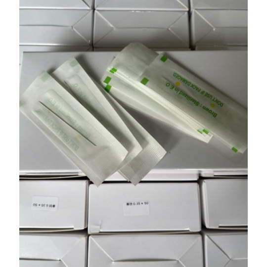 KIM MÁY THẦN THÁNH